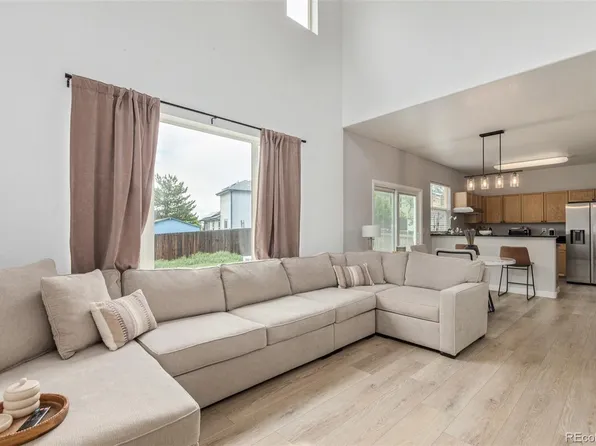 2563 S Genoa Street, Aurora, CO 80013