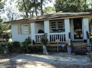 128 Grantham St, Red Springs, NC 28377