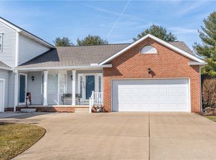 6796 Palmer Dr NW, North Canton, OH 44720