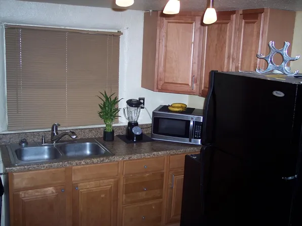 1506 Edith Boulevard Ne Casita #1, Albuquerque, NM 87102
