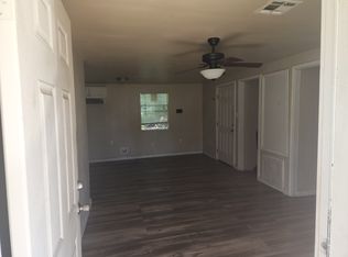 962 Park Cir, Opelousas, LA 70570