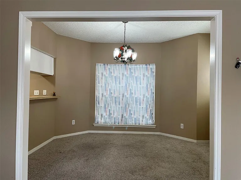 10130 Waterstone Dr — Photo 11