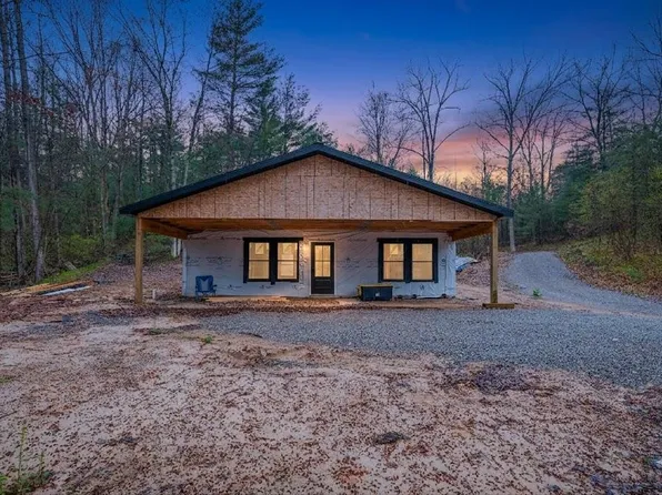 19070 Joslin Cir, Big Rapids, MI 49307