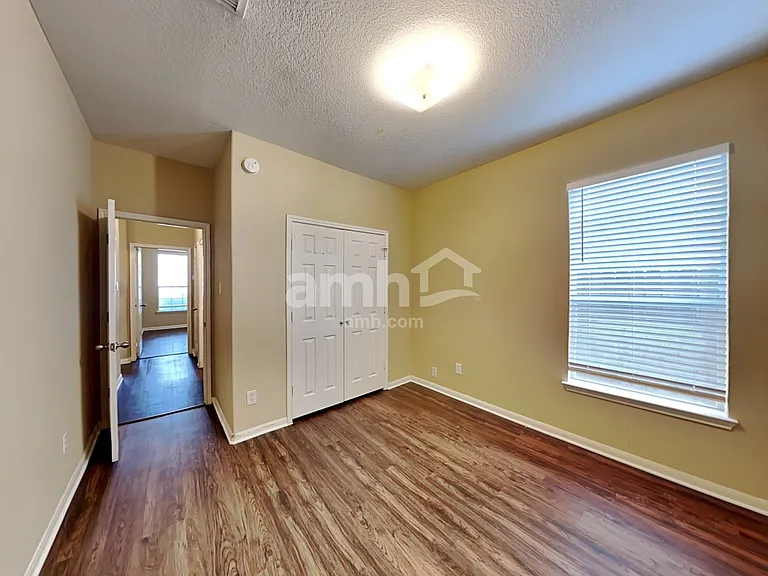 15742 Flagstone Walk Way — Photo 17