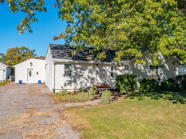 3012 1st St, La Salle, MI 48145