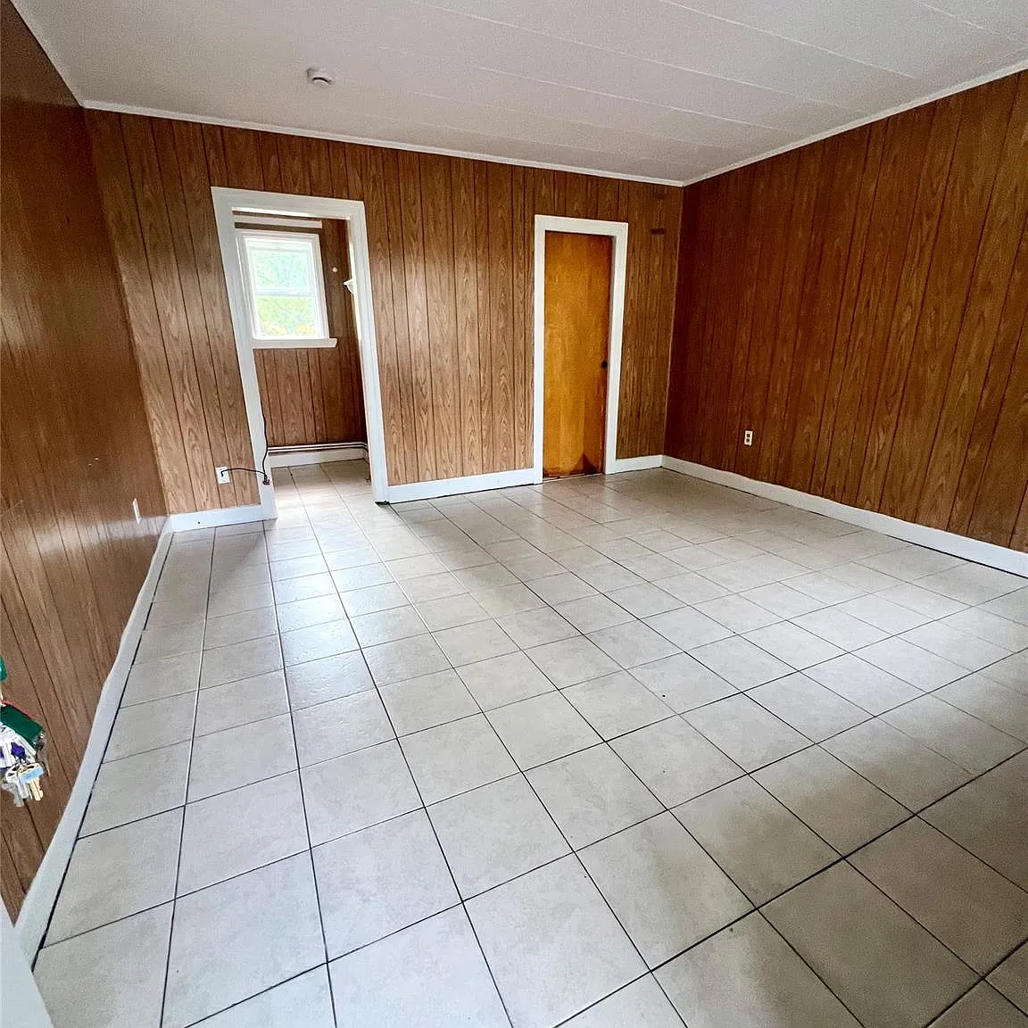 Studio, 1.0 bath, 400 sqft, $1,200 — Photo 2