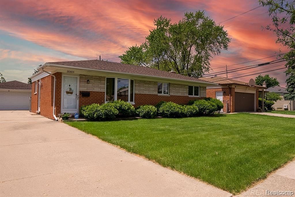 32819 Bunert Rd, Warren, MI 48088 Zillow