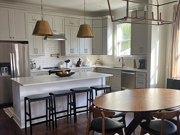 open layout - great for hosting!