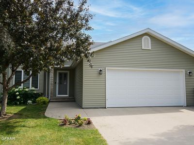 1485 49th Ave S, Grand Forks, ND, 58201