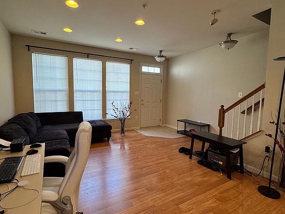 2nd image of 1814 Poolside Ln #34A