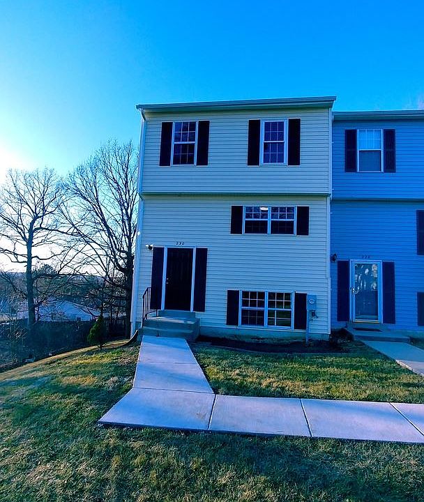 1st image of 230 Sweet Pine Dr