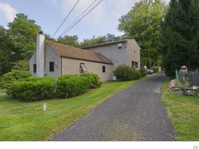 1775 Couto Ln, Hellertown, PA, 18055