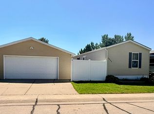 4807 Trenton Dr, Bismarck, ND 58503