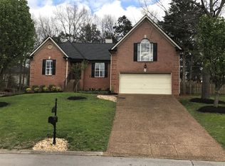 1613 Eagle Trace Dr, Mount Juliet, TN 37122