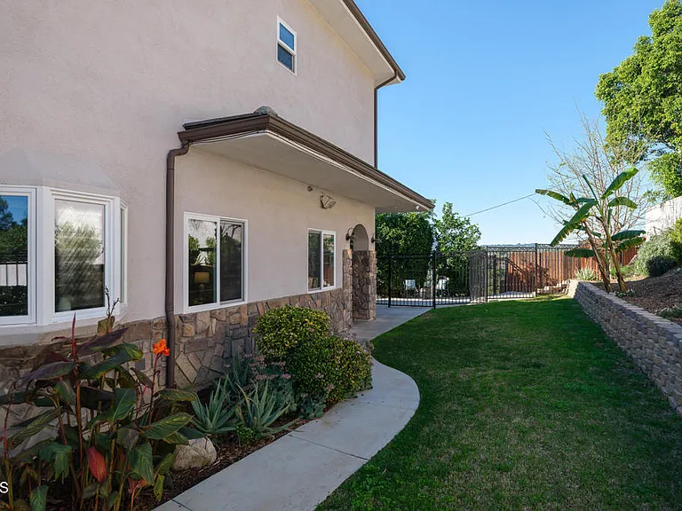 4337 Vista Pl — Photo 49