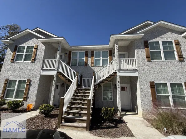 218 S 5th St, Jesup, GA 31545
