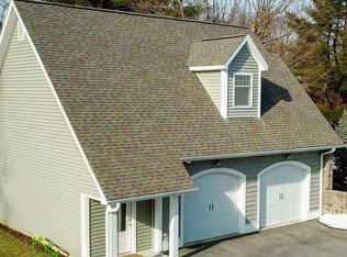 2004 W Old State Rd, Altamont, NY 12009