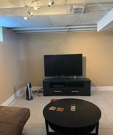 3rd image of 1720 N Connecticut Ave