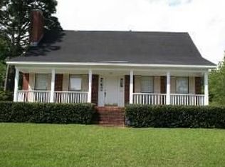 7154 Smithfield Rd, Mobile, AL 36695