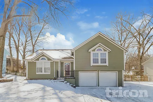 327 Shenandoah Dr Photo 1