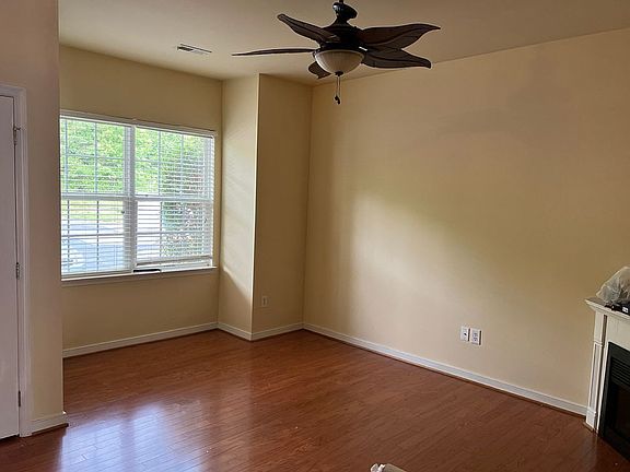3rd image of 6416 Sexton Dr #6416