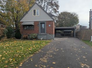 33 Midholm Dr, Toronto, ON M1K 3A9