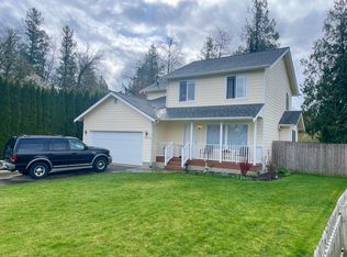 414 Taylor Cir, Sumas, WA
