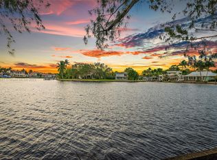 9380 SE Point Ter, Jupiter, FL 33469