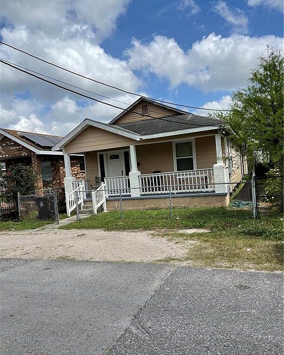1st image of 1411 Delery St