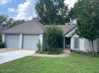 614 Red Oak Dr, Madison, MS 39110