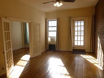 Rented by Stefan R. Capan, LREB