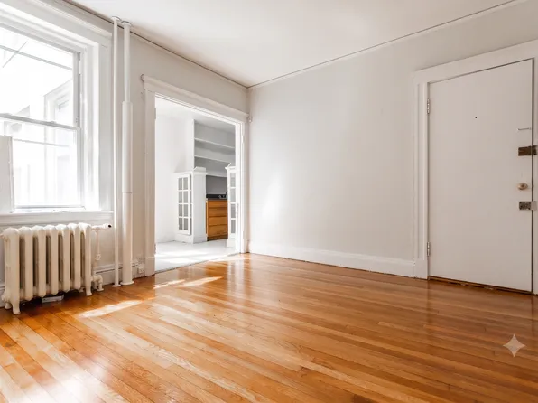1267 Boylston St #16, Boston, MA 02215