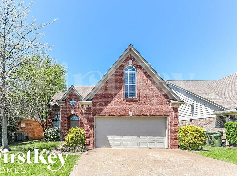 1st image of 2215 Purple Leaf Ln