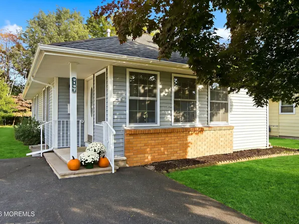 2137 Mount Hood Lane, Toms River, NJ 08753