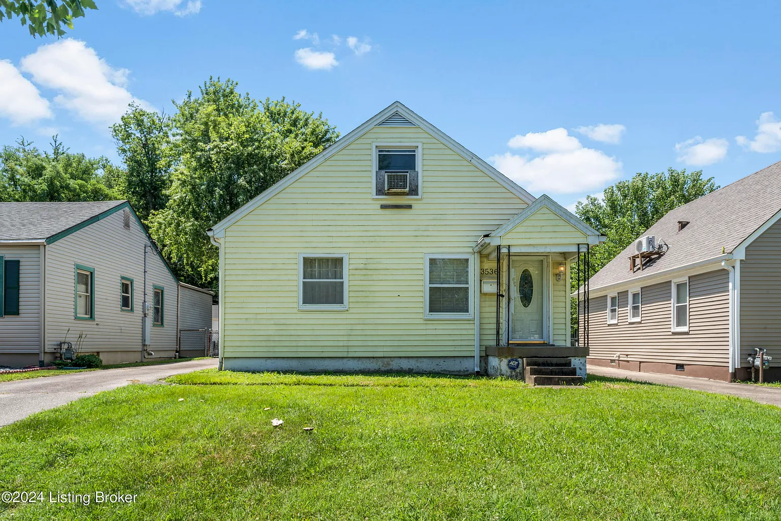 3536 Algonquin Pkwy photo 1