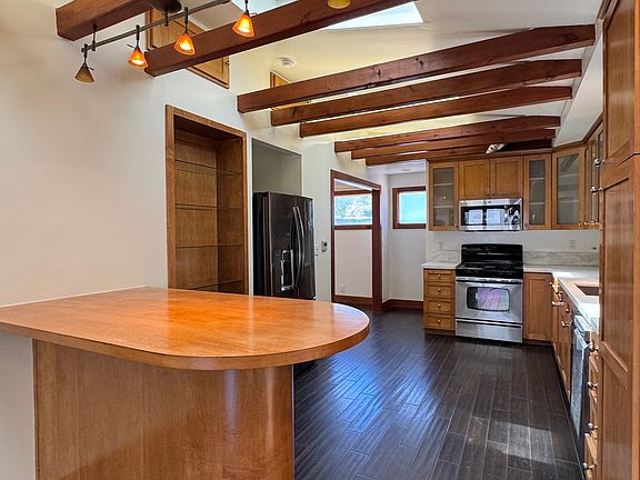 5th image of 621 Santa Clara Ave #621.5