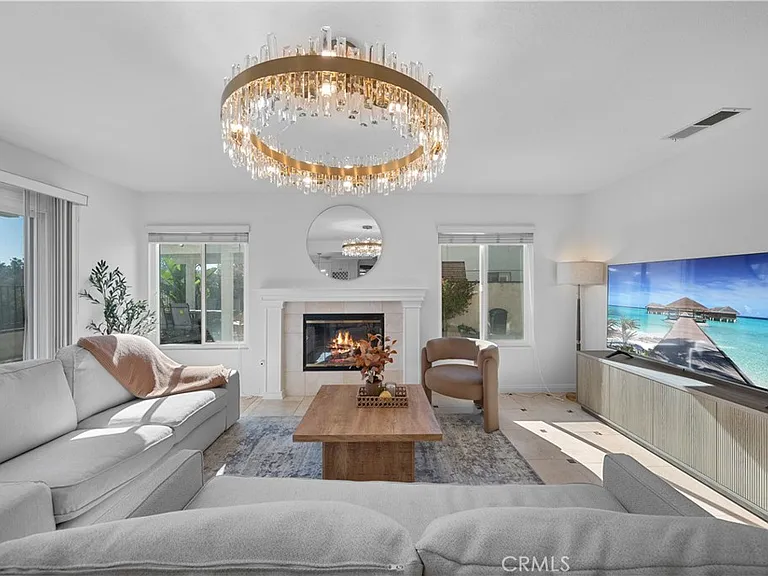 13850 Bruyere Ct — Photo 6