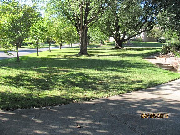 5th image of 196 Kirby Dr