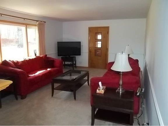 4th image of 2944 Gretchen Dr NE