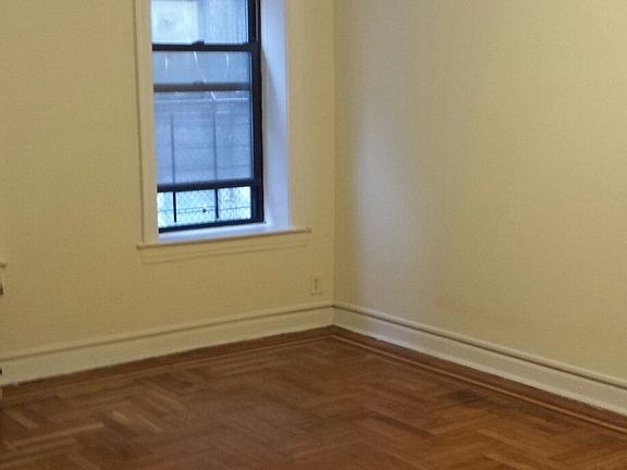 4th image of 221 Linden Blvd APT E20
