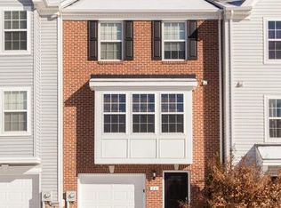 26 Newgate Ct, Falling Waters, WV 25419