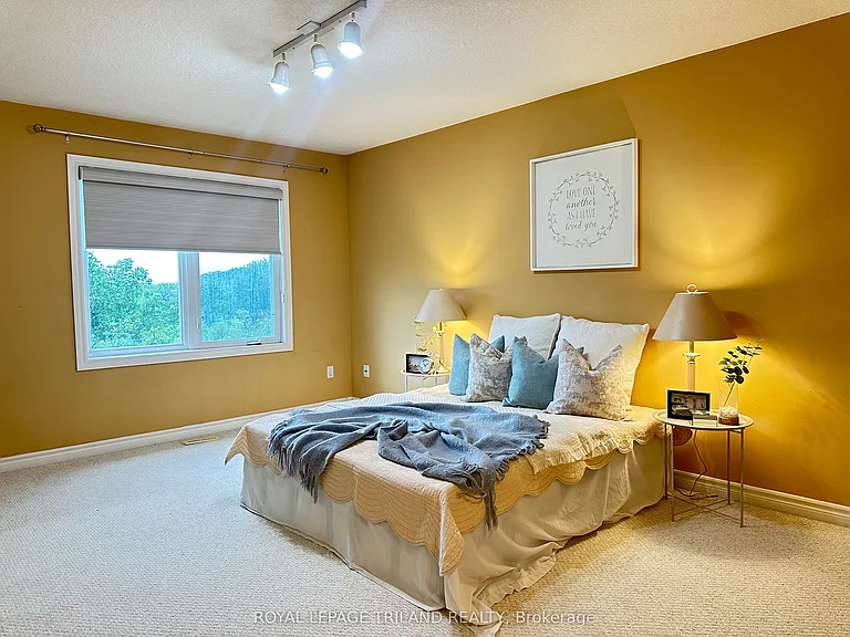 600 Hyde Park Rd #127 — Photo 21