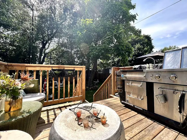 178 Kennedy Rd — Photo 26
