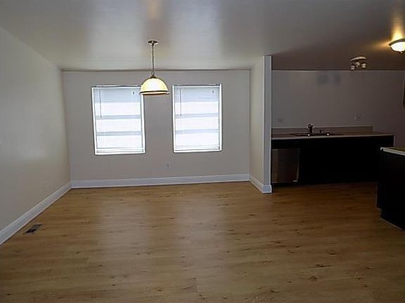 3rd image of 10480 S 228th Ln