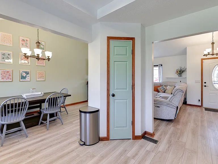 5004 S 167th Ave — Photo 10