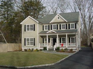 28 Park Ave, Greenwich, CT 06830