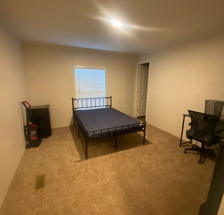 1st image of 325 Robin Ln #2