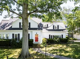 31 Luikart Dr, Euclid, OH 44123