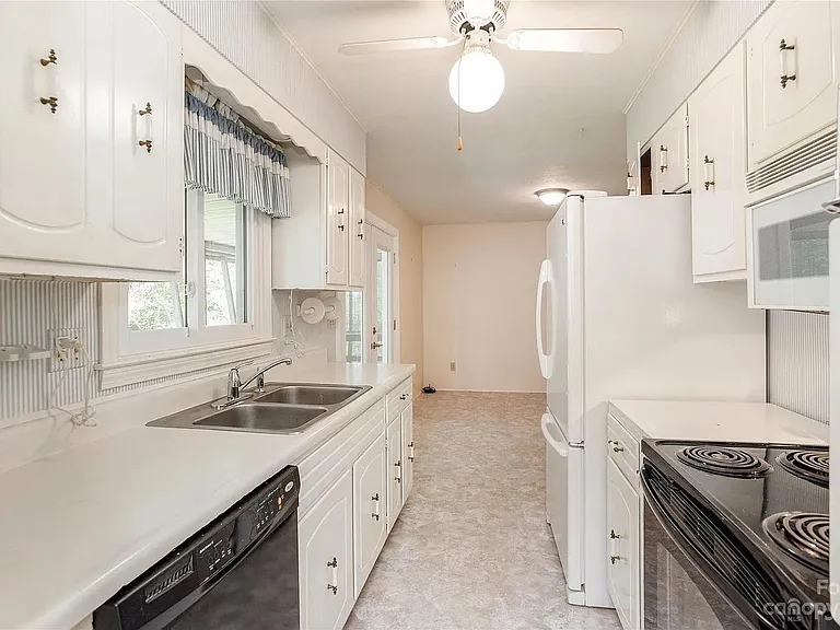 Fully stocked kitchen