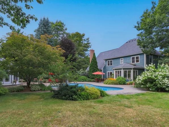 7 Wilson Meadow Road, Bow, NH 03304